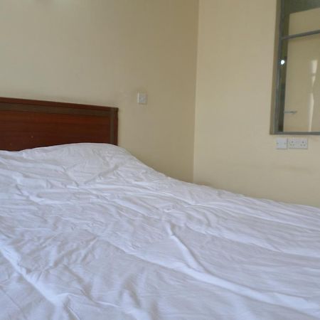 Karibu Hotel Nairobi Extérieur photo