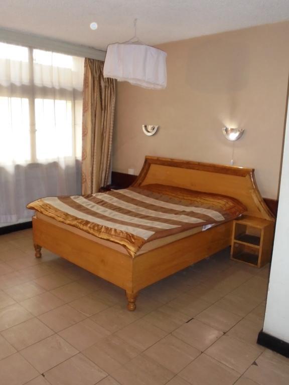 Karibu Hotel Nairobi Extérieur photo