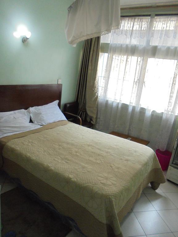 Karibu Hotel Nairobi Extérieur photo
