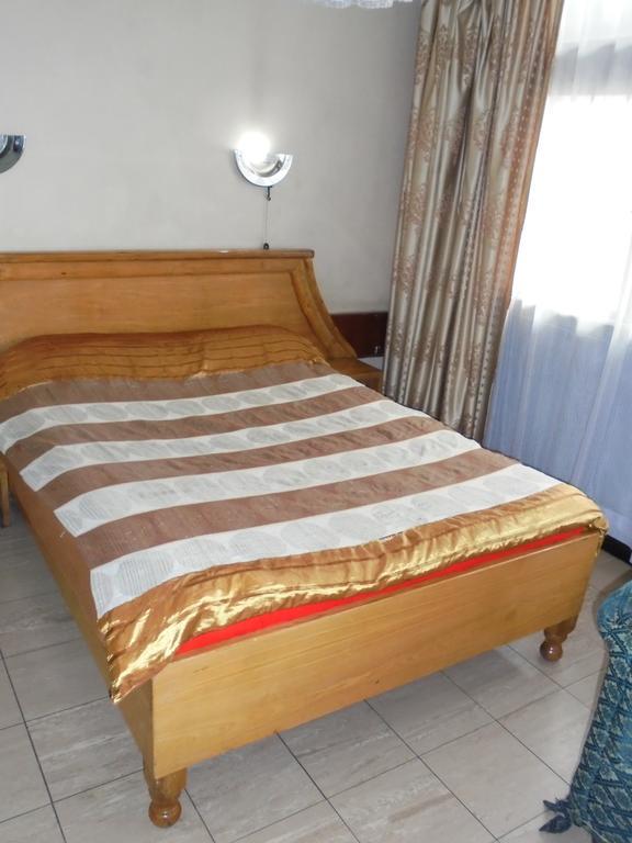 Karibu Hotel Nairobi Extérieur photo