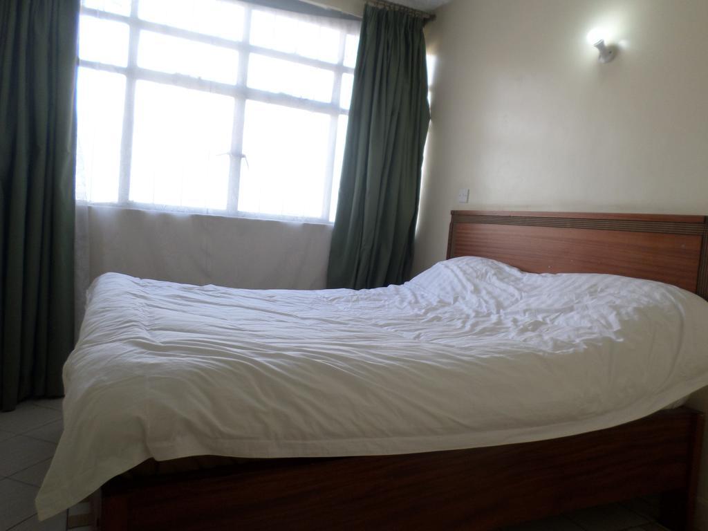 Karibu Hotel Nairobi Extérieur photo