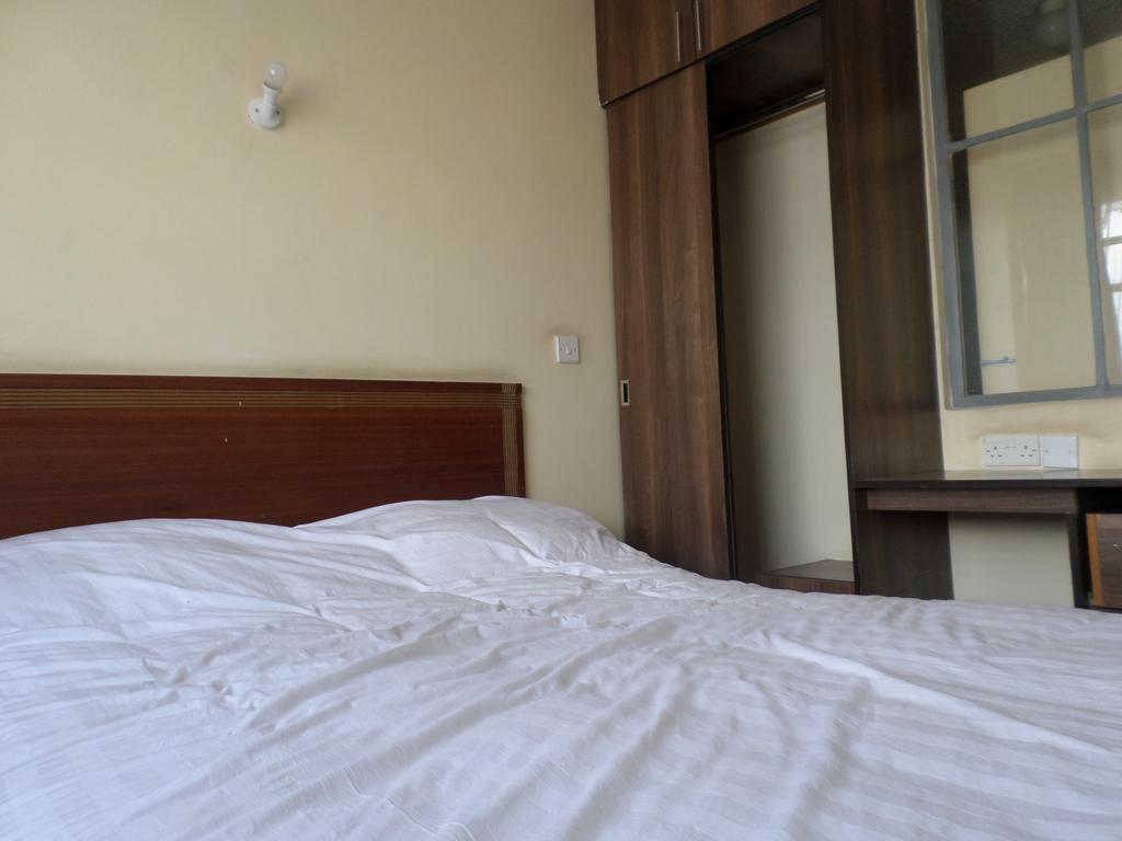 Karibu Hotel Nairobi Extérieur photo